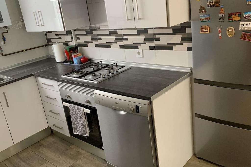 “Apartamento Moderno Y Acogedor Madrid Exterior foto